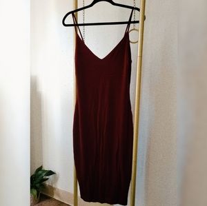 Fashion Nova Velvet Burgundy Midi Dress in Size M